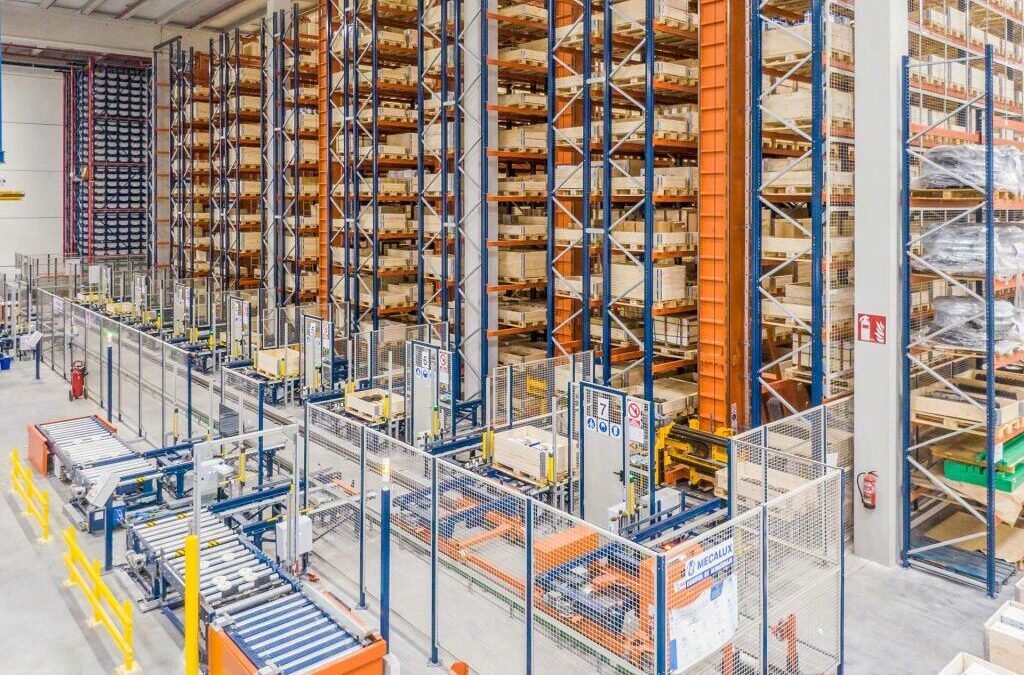 Gravity Roller Racking Conveyor: Fleksibilitas dalam Penyimpanan Barang