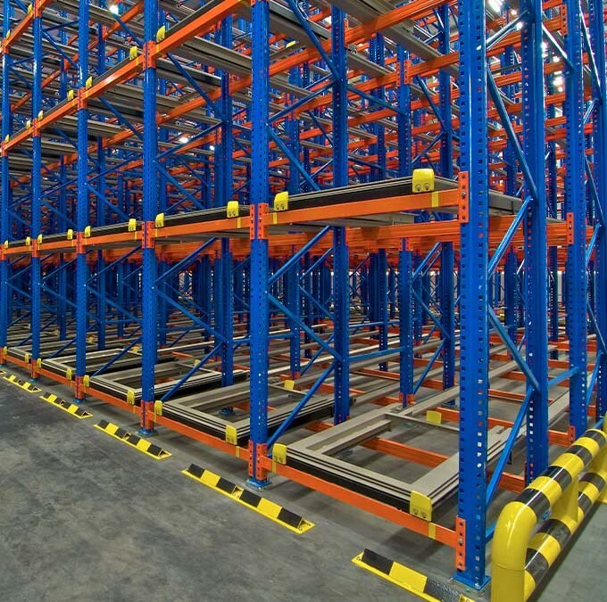 Rak Push Back: Maksimalkan Slot Pallet Tanpa Repot