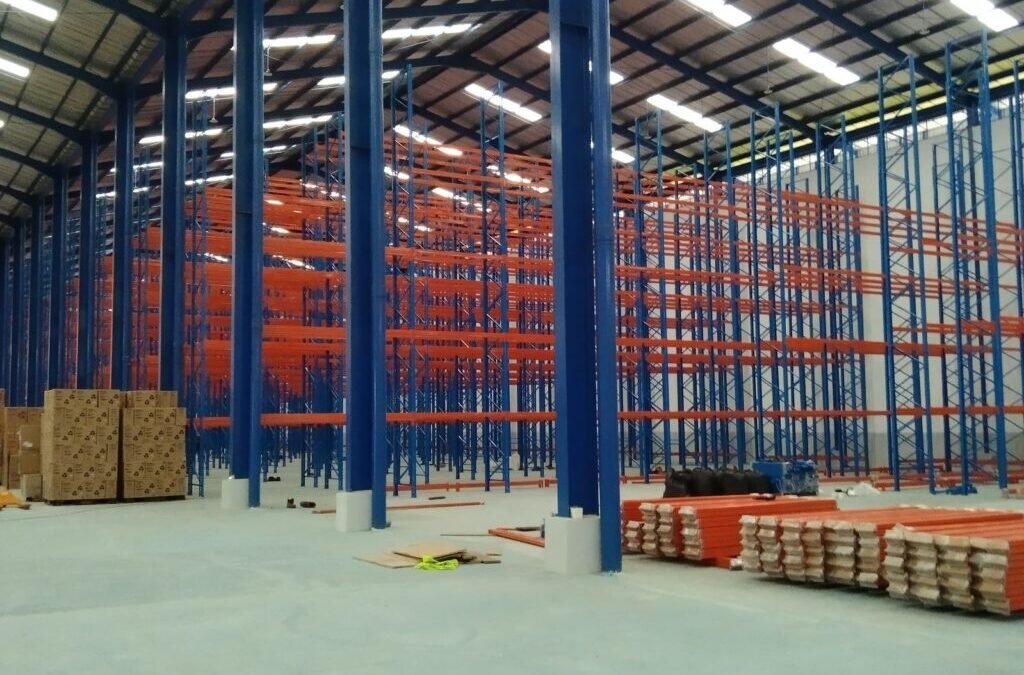 Rak Heavy Duty: Si Kuat yang Siap Tampung Beban Besar